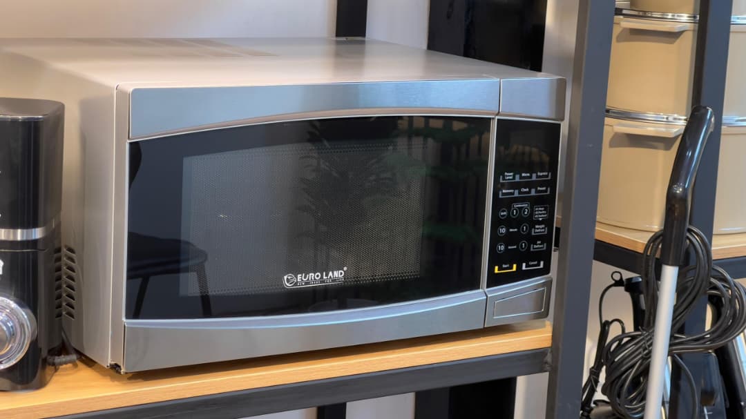 ماکروویو یورولند 43 لیتری مدل 844