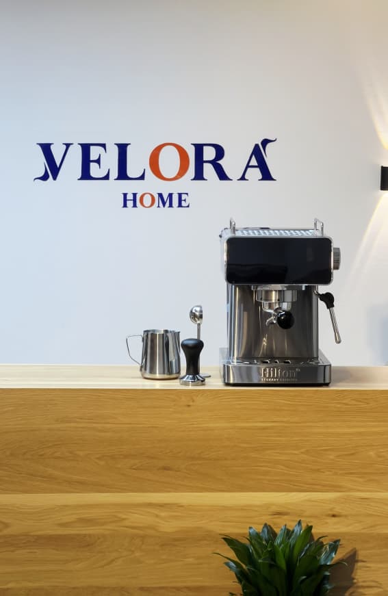 اسپرسوساز نیم صنعتی هیلتون مدل HL_4675EM